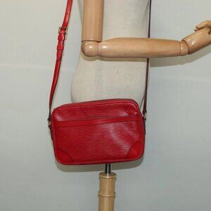 LOUIS VUITTON Epi Trocadero 23 Shoulder Bag Red